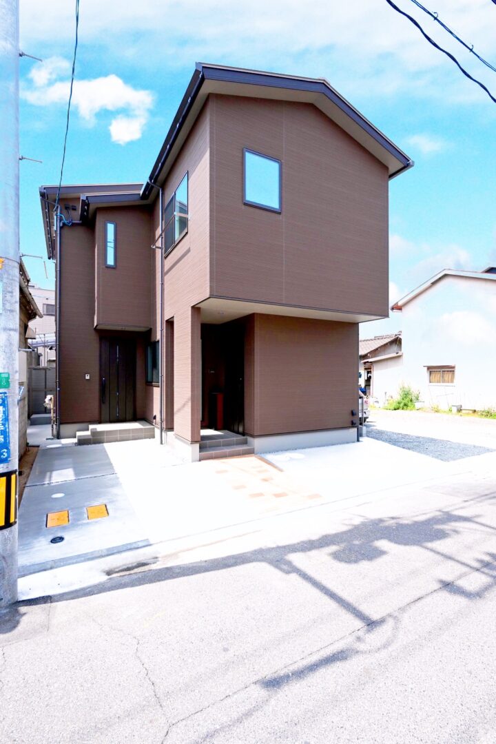 伊福町3丁目テラスハウス