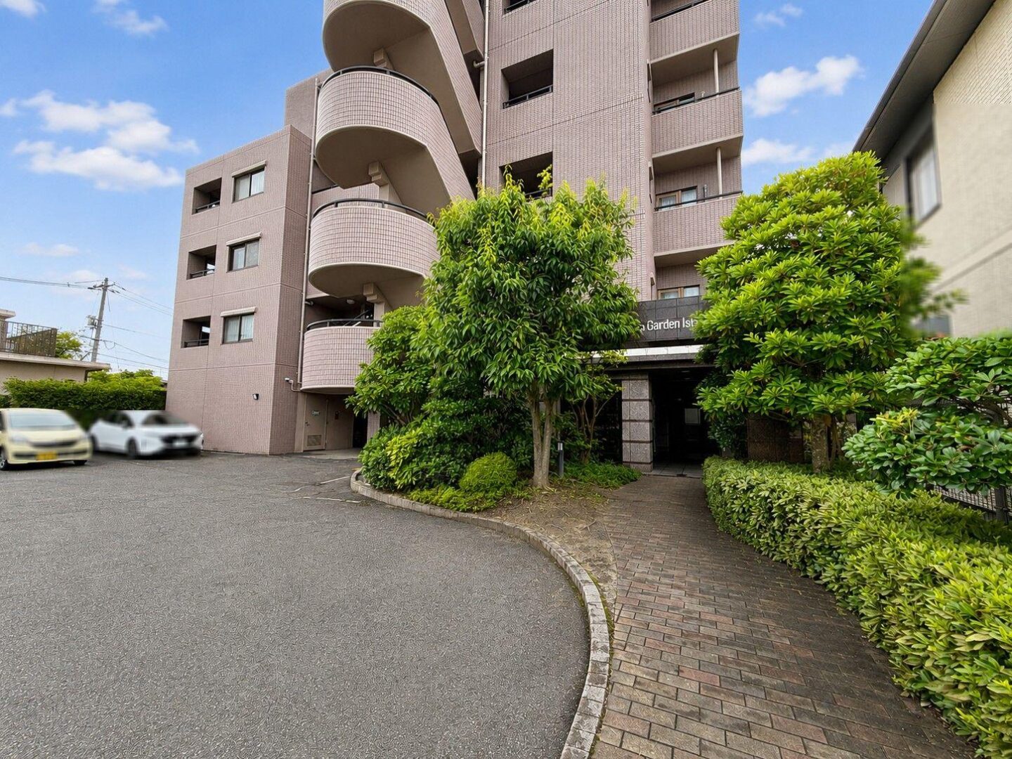 伊島町　中古マンション